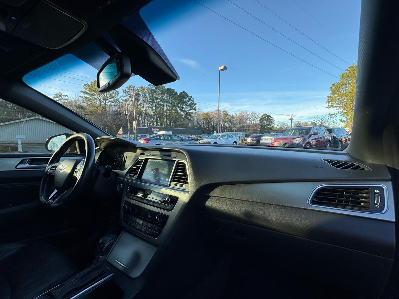 Hyundai Sonata 4dr Sdn 2.0T Auto Limited 2015