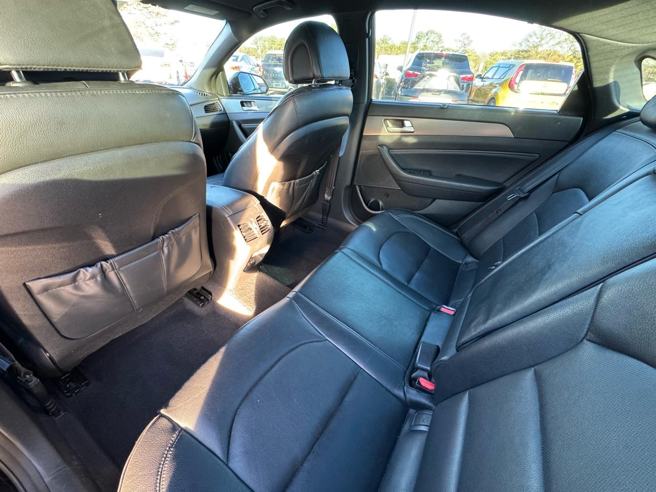 Hyundai Sonata 4dr Sdn 2.0T Auto Limited 2015