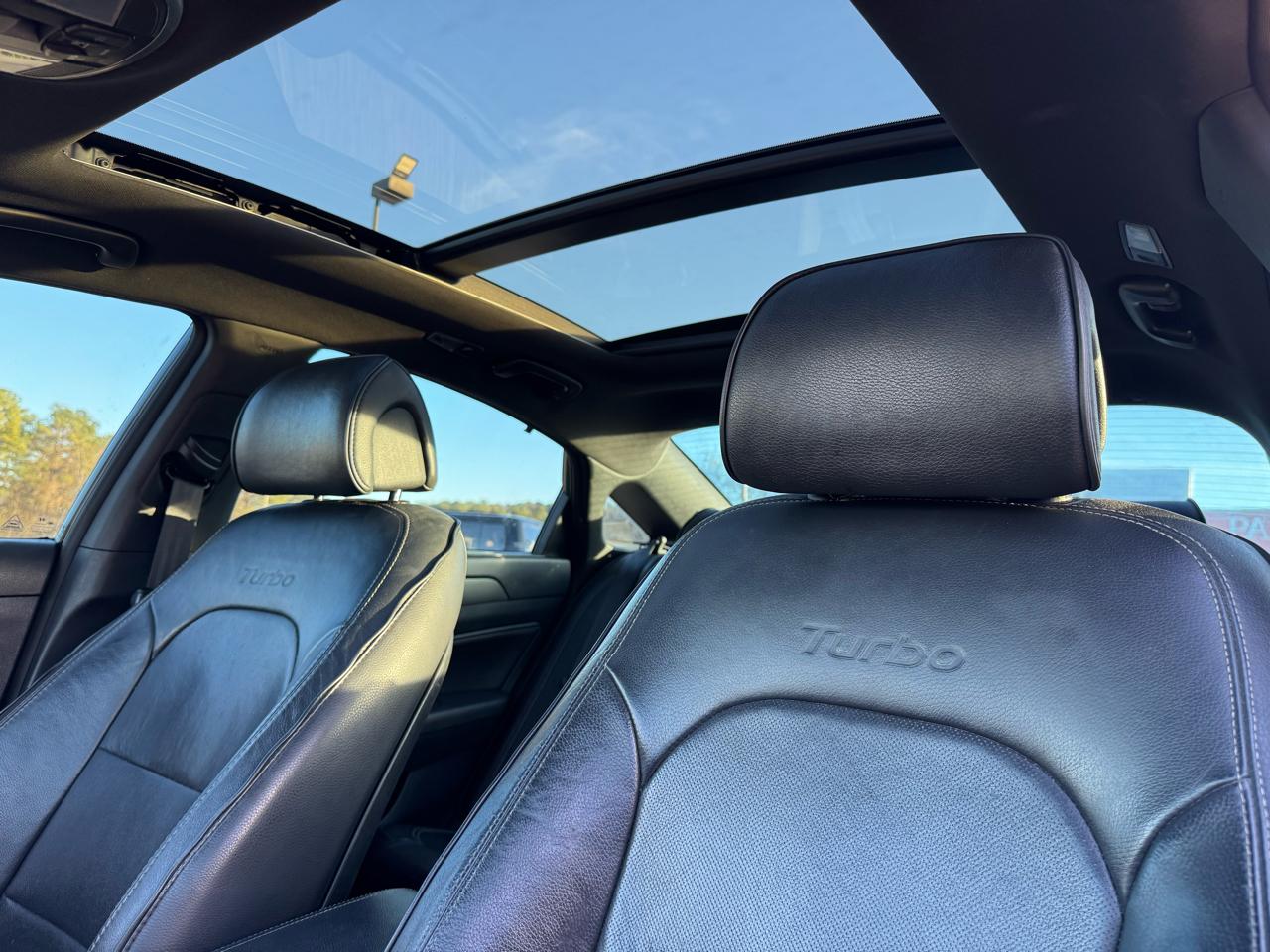 Hyundai Sonata 4dr Sdn 2.0T Auto Limited 2015