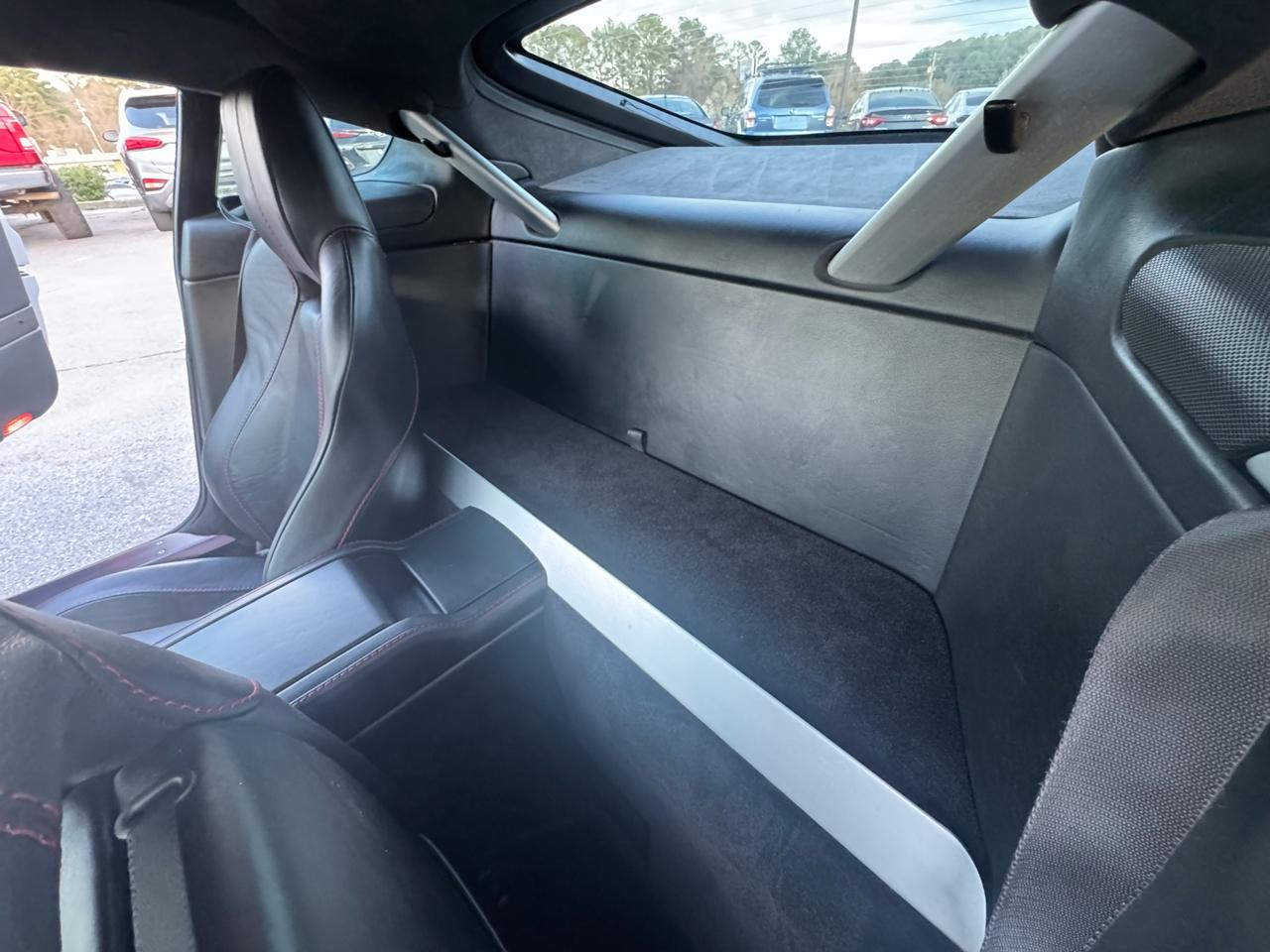 Aston Martin V8 Vantage Coupe 2009