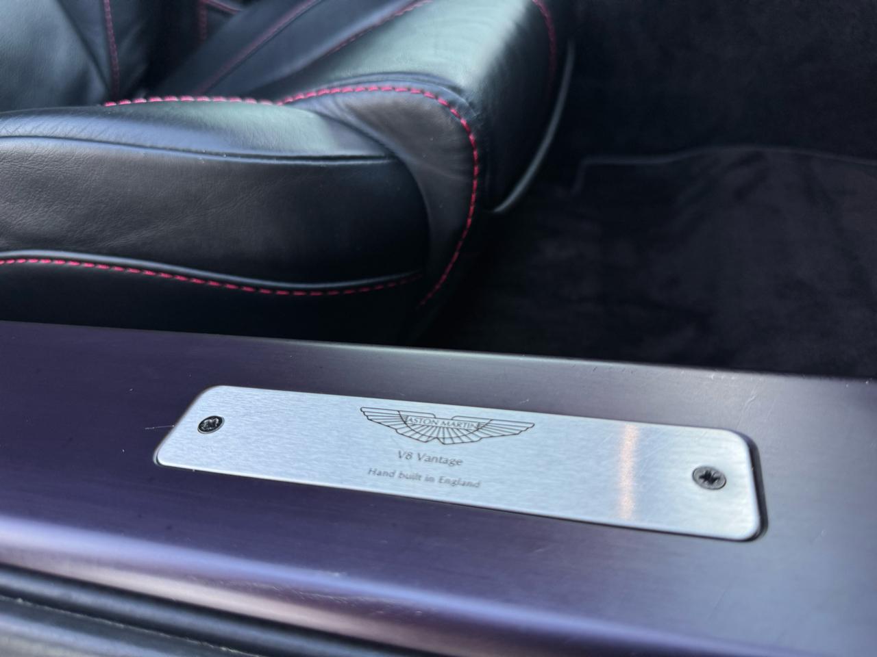 Aston Martin V8 Vantage Coupe 2009