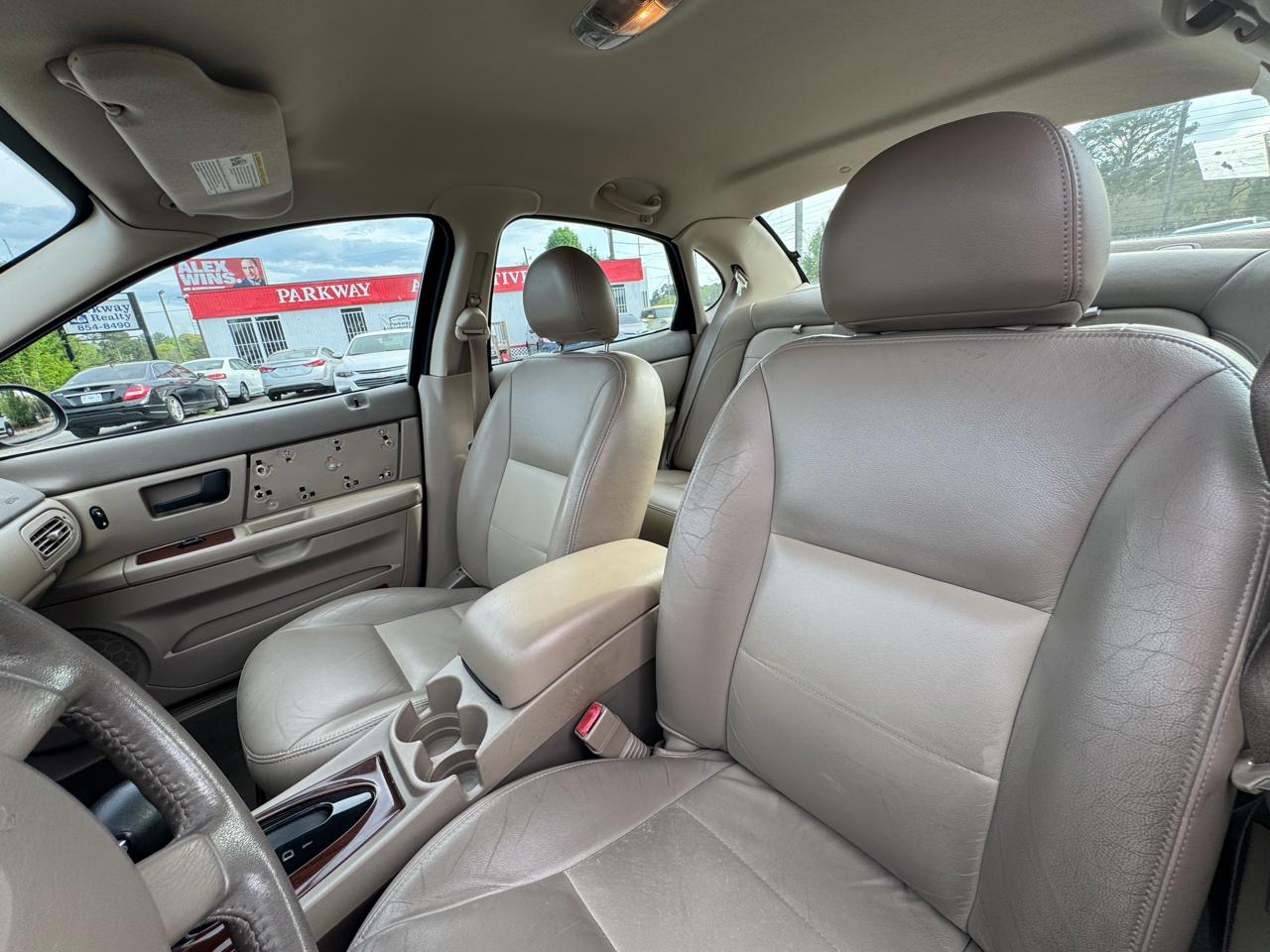 Ford Taurus SEL 2004