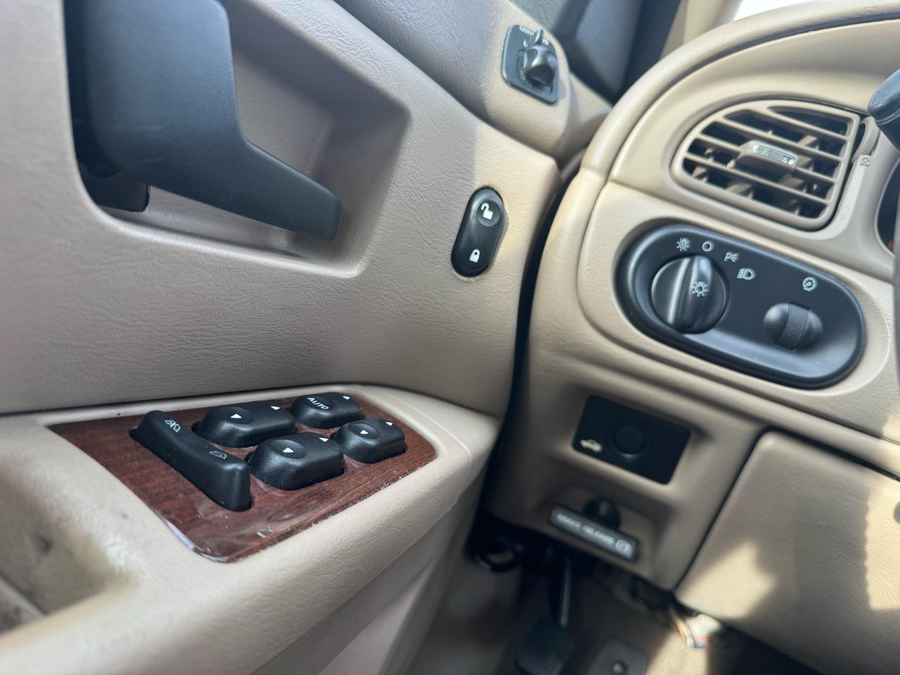 Ford Taurus SEL 2004