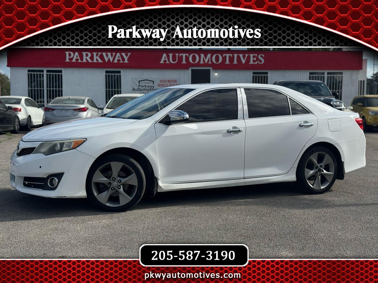 Toyota Camry SE 4D Sedan 2014