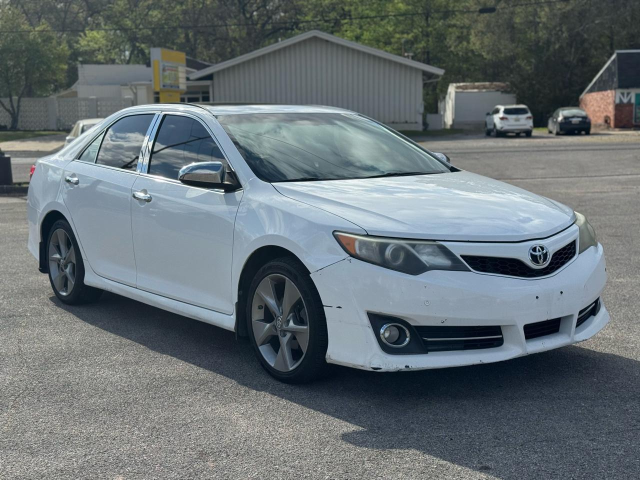 Toyota Camry SE 4D Sedan 2014