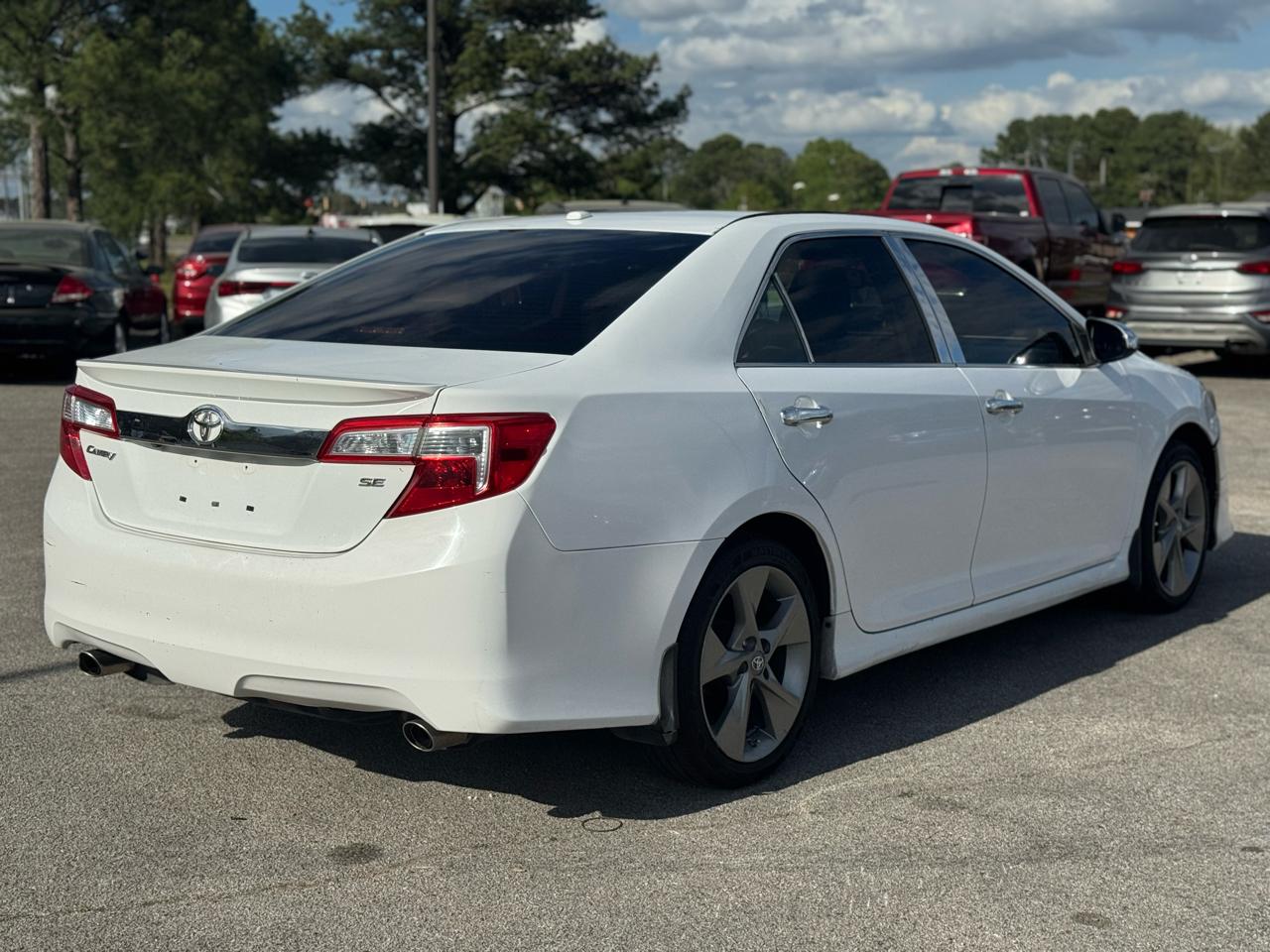Toyota Camry SE 4D Sedan 2014