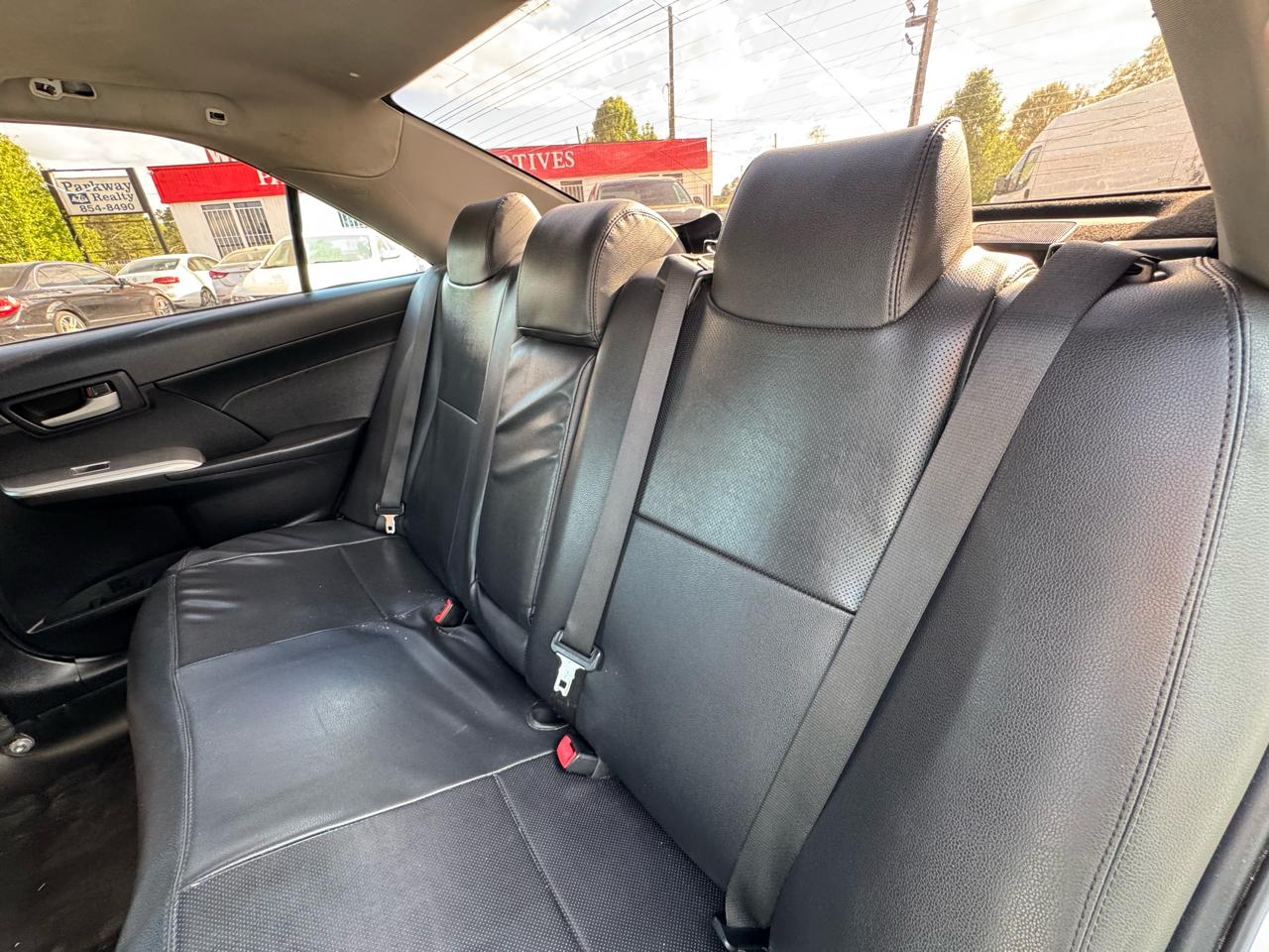 Toyota Camry SE 4D Sedan 2014