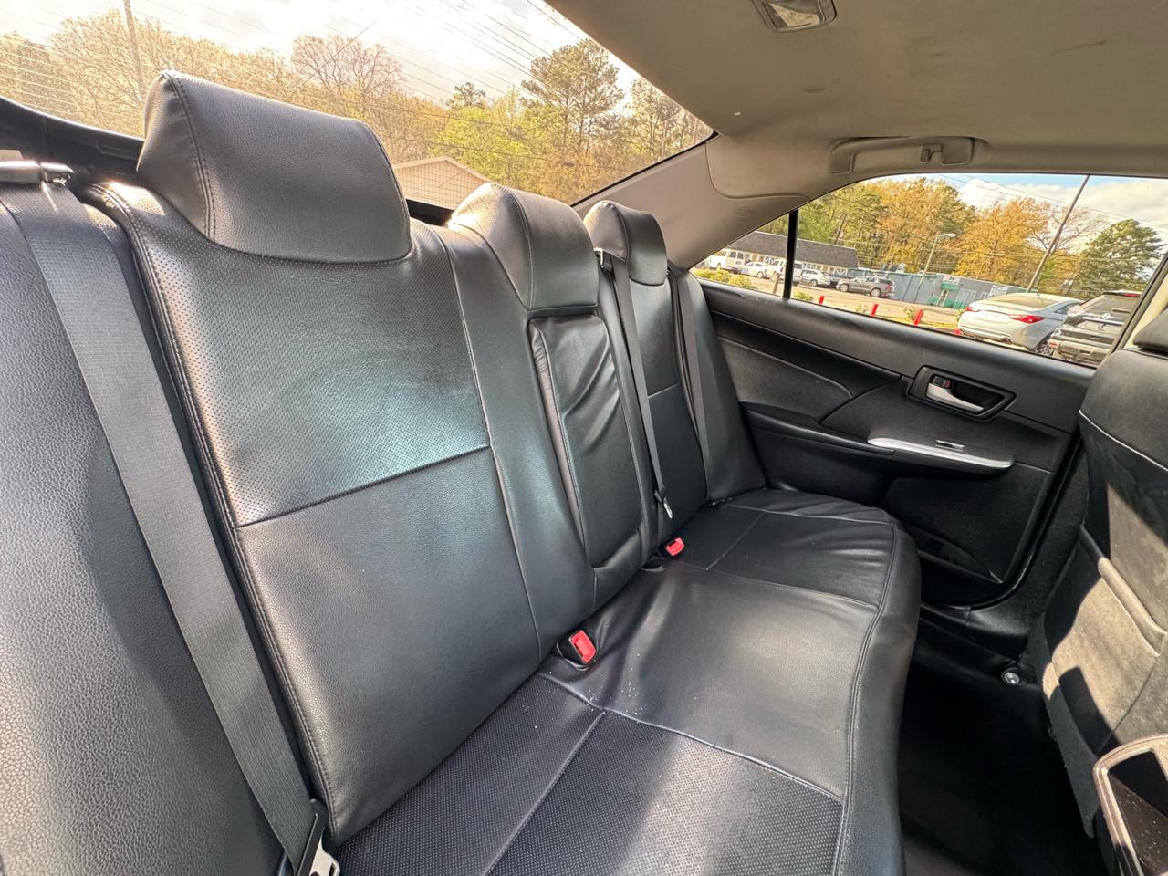 Toyota Camry SE 4D Sedan 2014