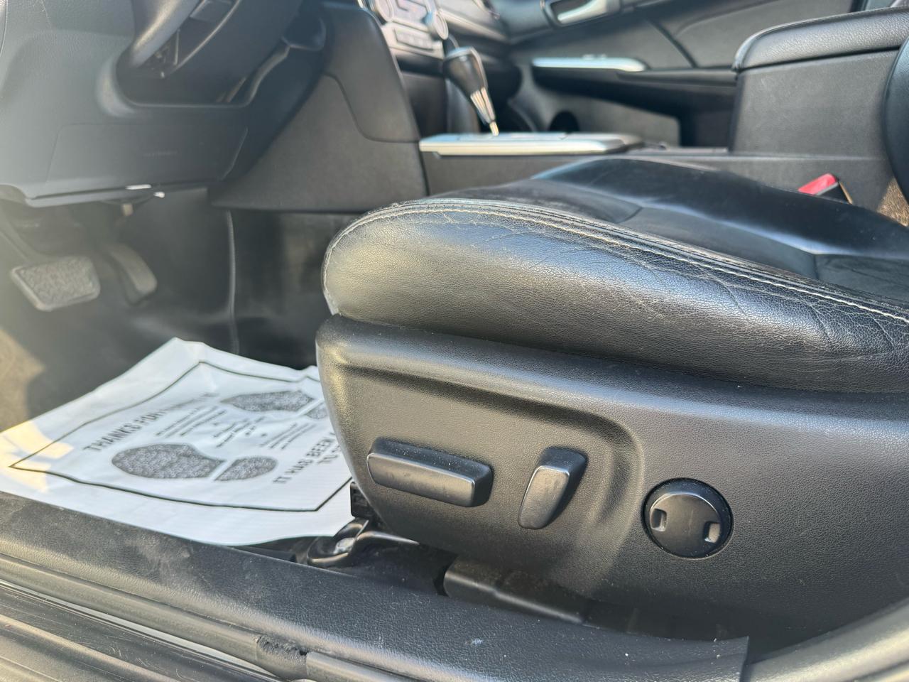 Toyota Camry SE 4D Sedan 2014