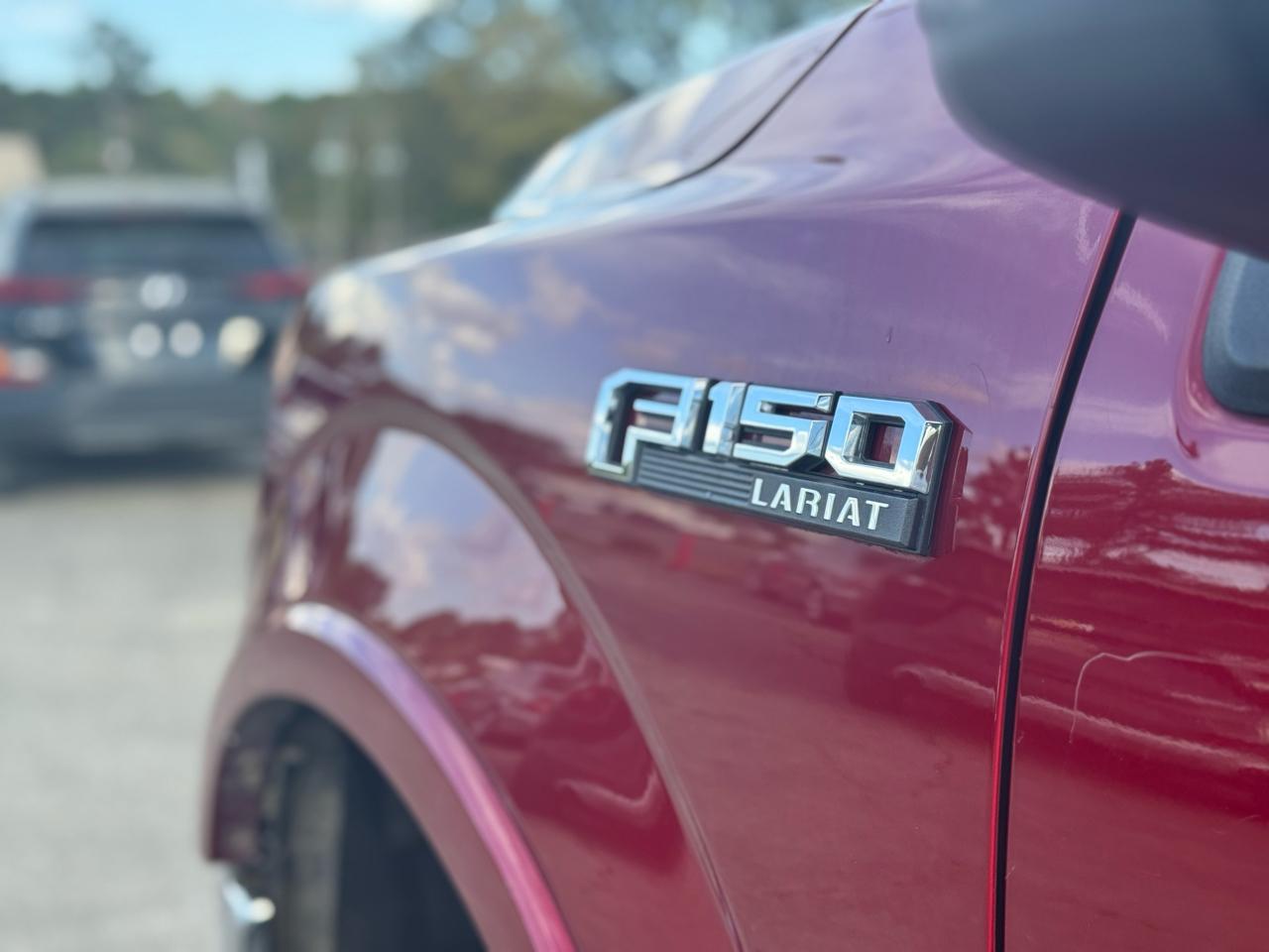 Ford F-150 Lariat SuperCrew 5.5-ft. Bed 4WD 2015