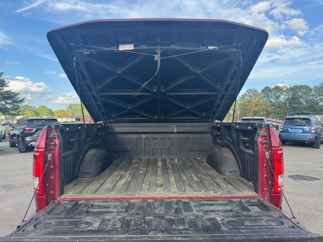 Ford F-150 Lariat SuperCrew 5.5-ft. Bed 4WD 2015