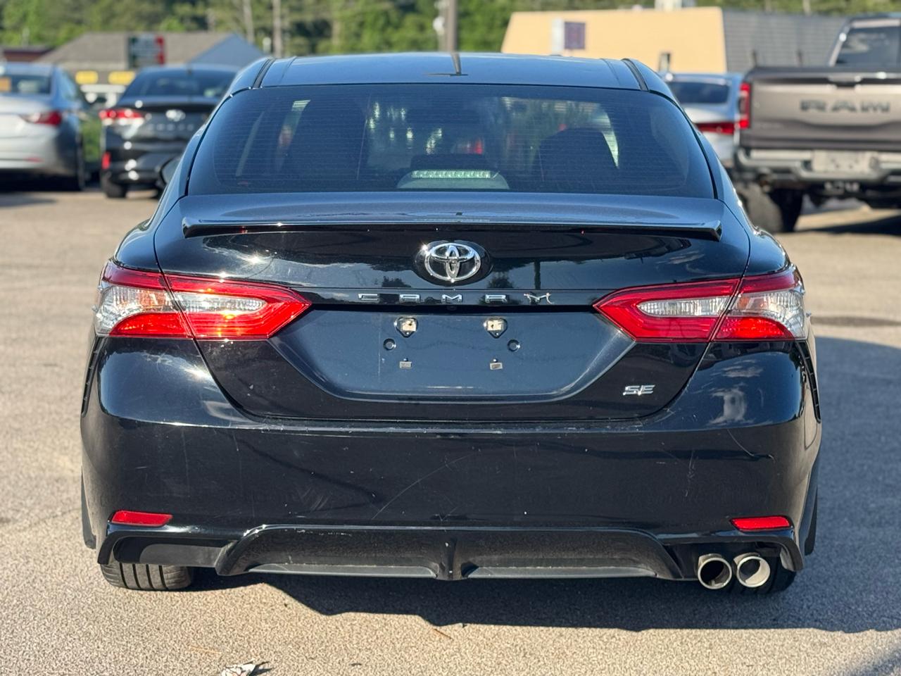 Toyota Camry SE 2018