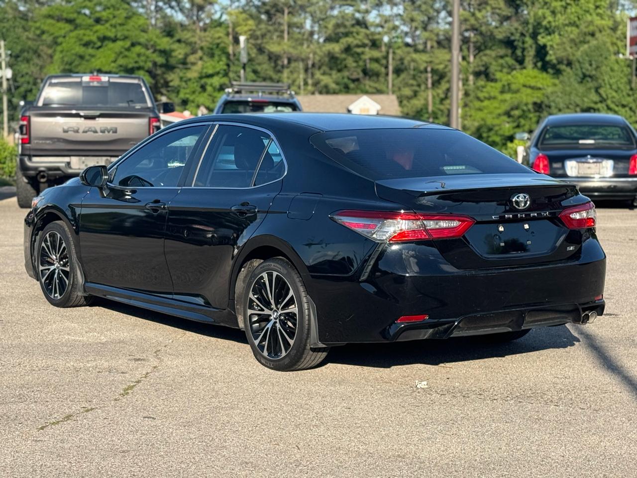Toyota Camry SE 2018