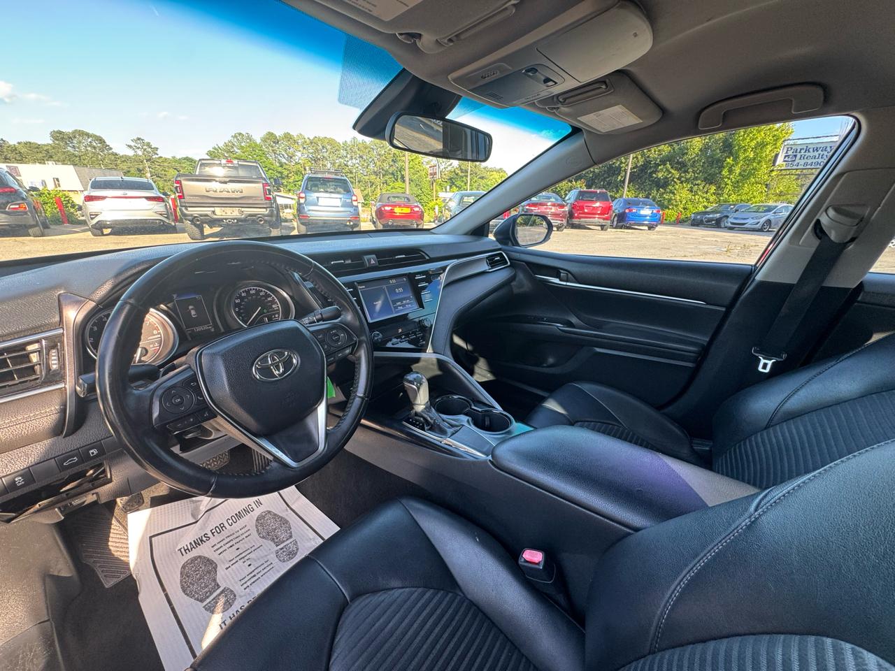Toyota Camry SE 2018