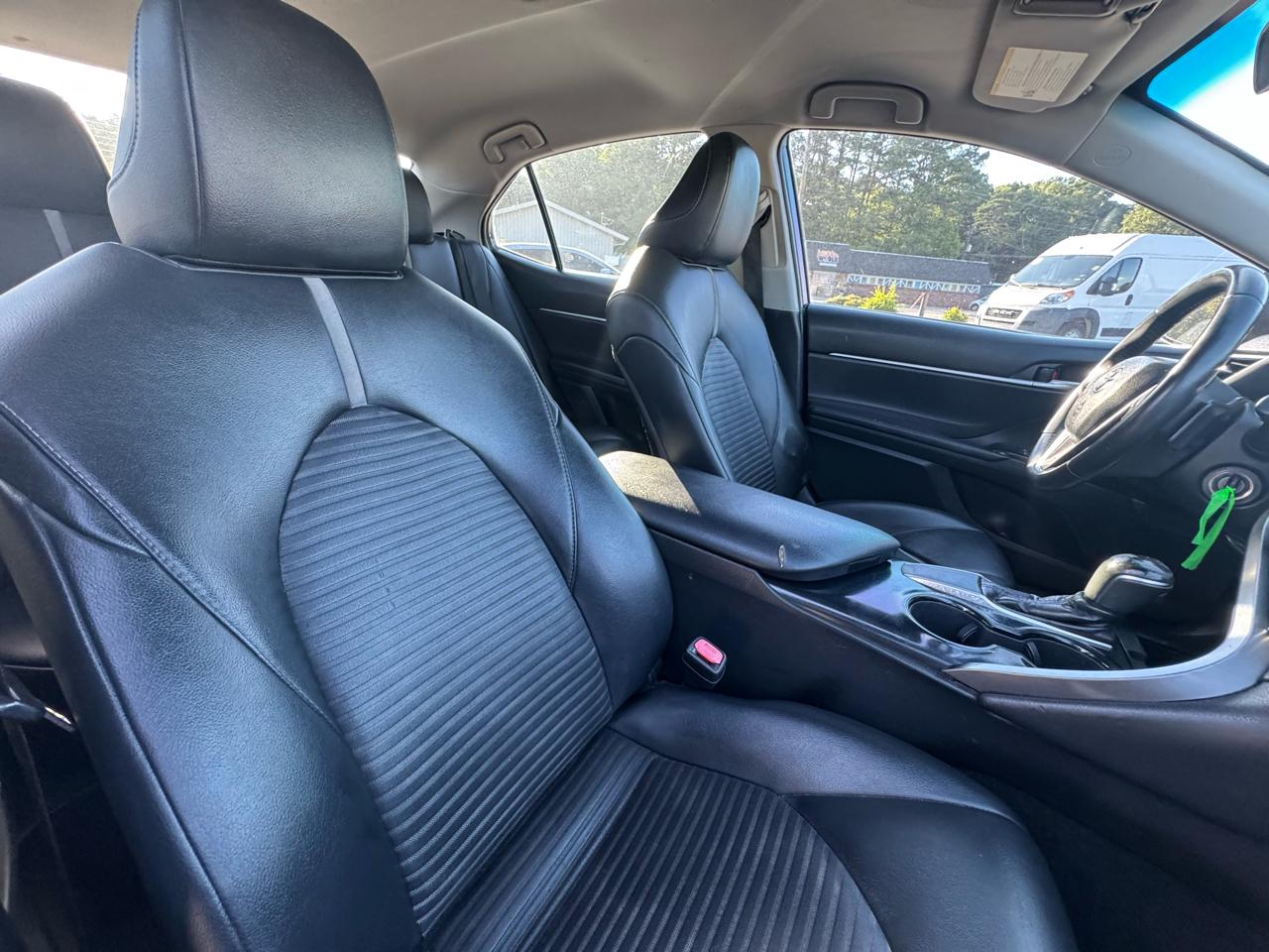 Toyota Camry SE 2018