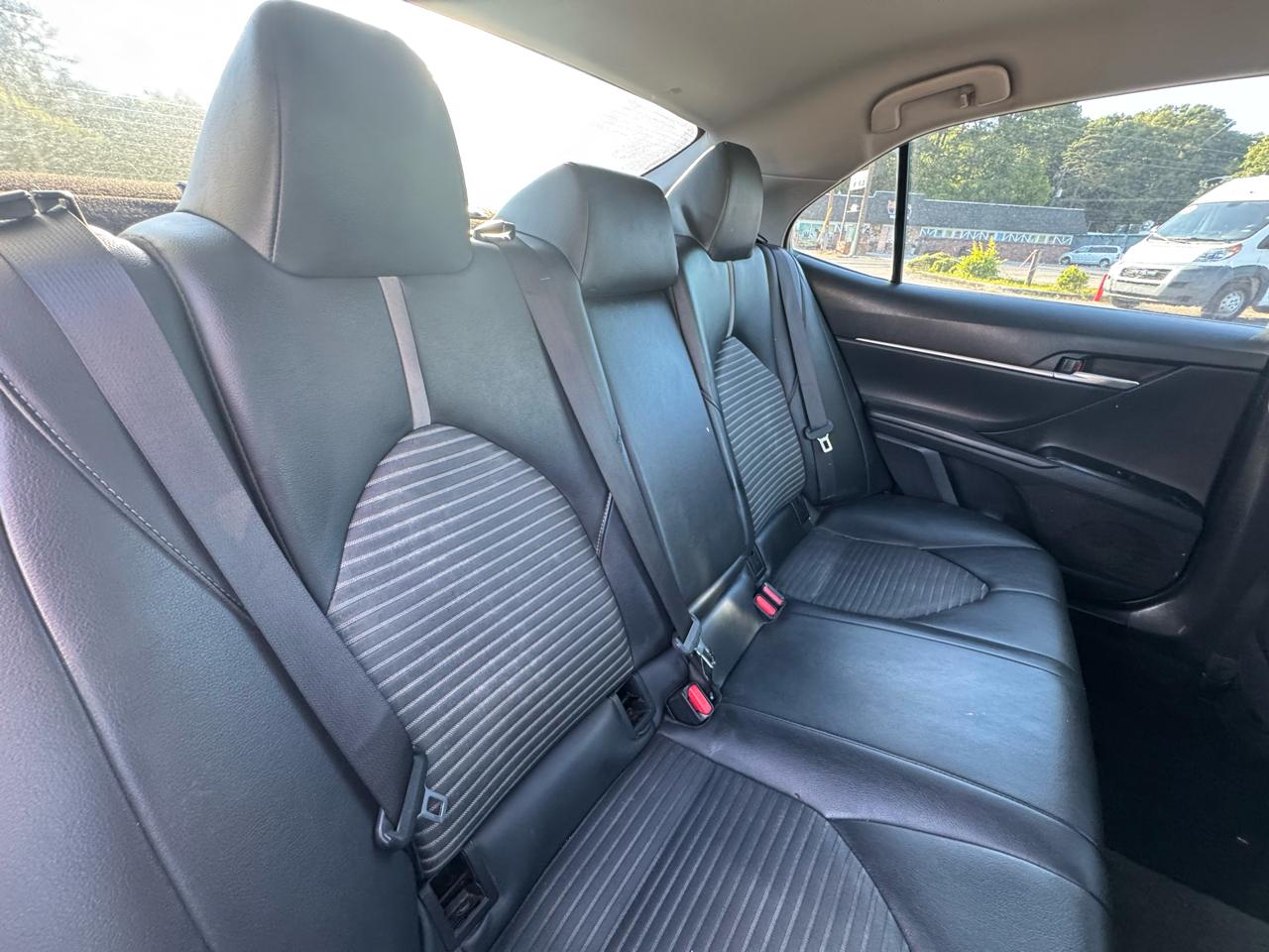 Toyota Camry SE 2018
