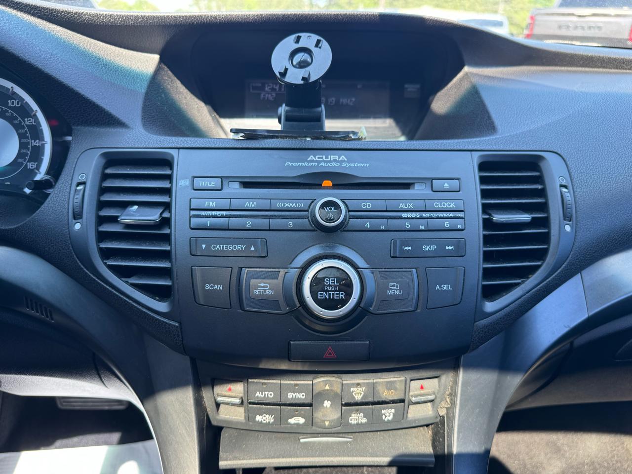 Acura TSX 4dr Sdn AT 2012