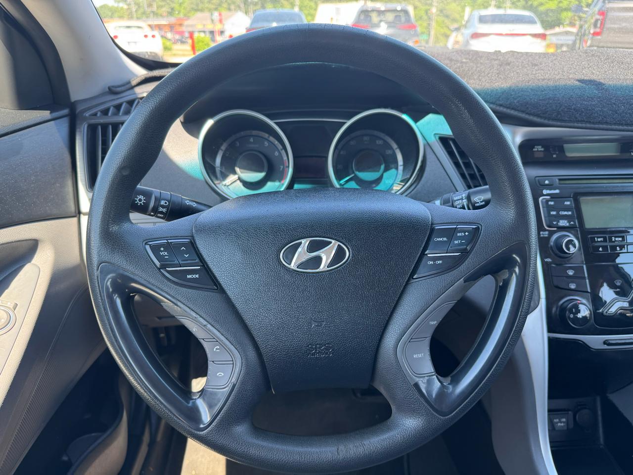 Hyundai Sonata GLS Manual 2011