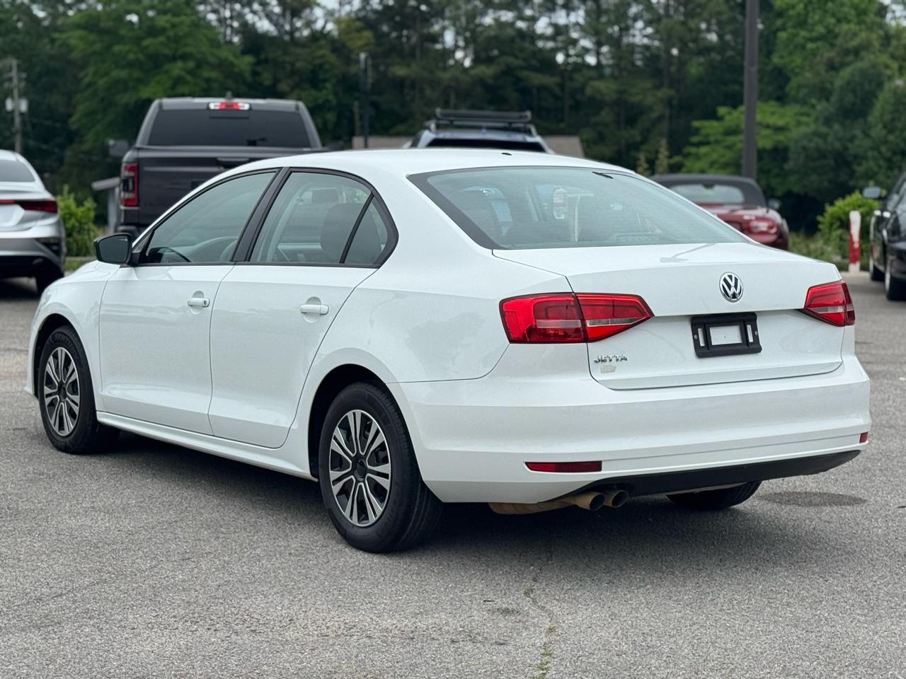 Volkswagen Jetta S 6A 2015