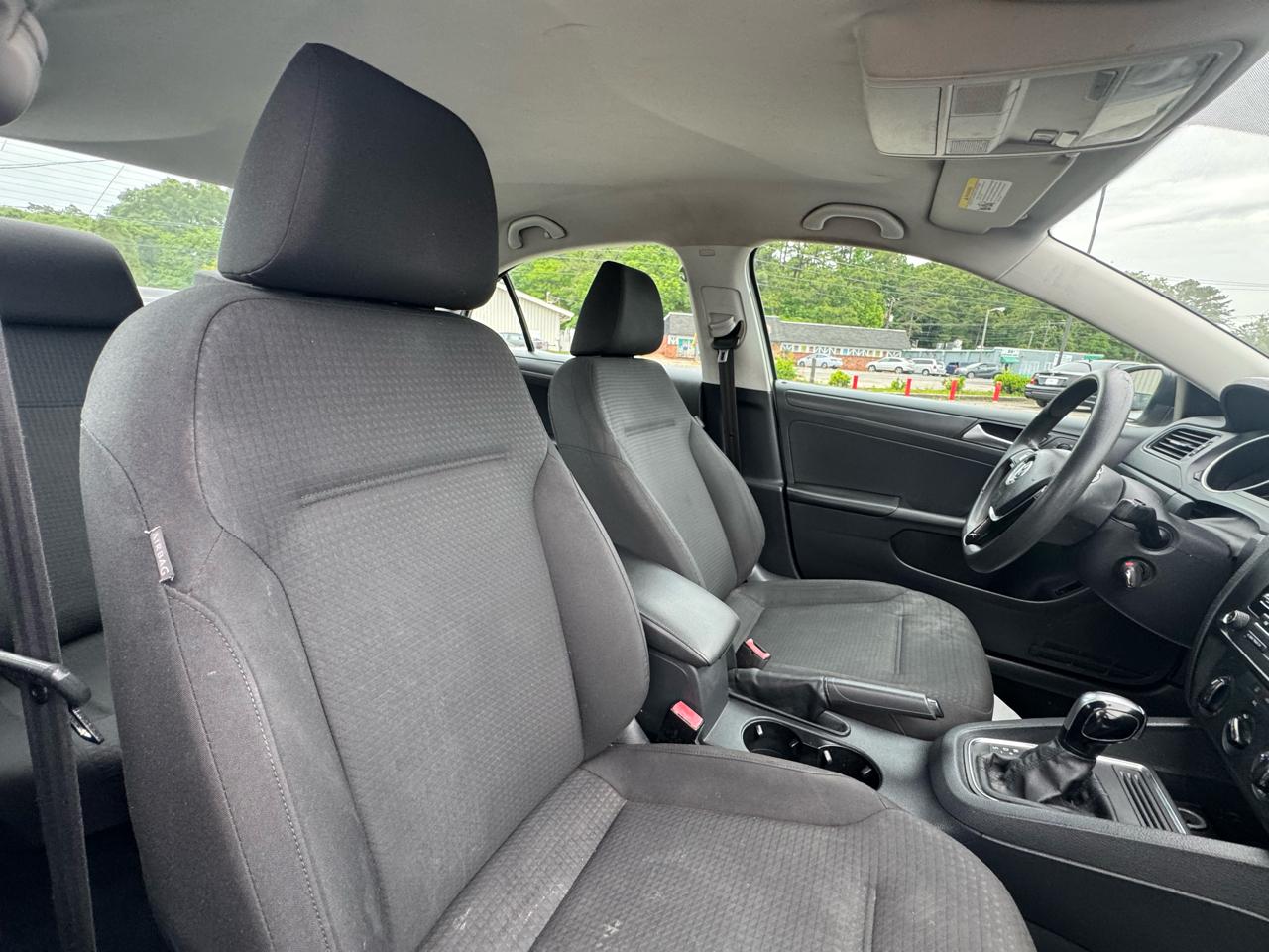 Volkswagen Jetta S 6A 2015