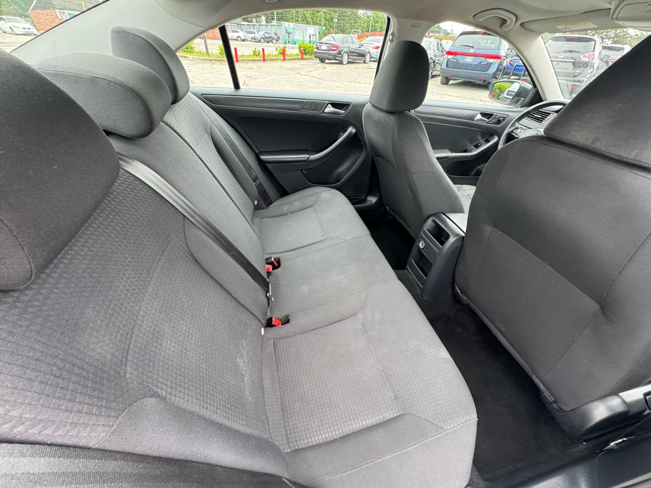Volkswagen Jetta S 6A 2015