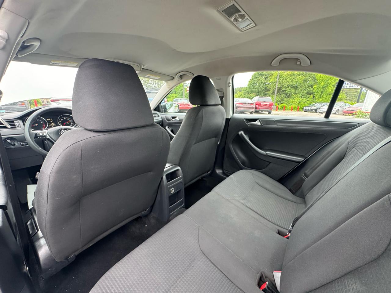 Volkswagen Jetta S 6A 2015