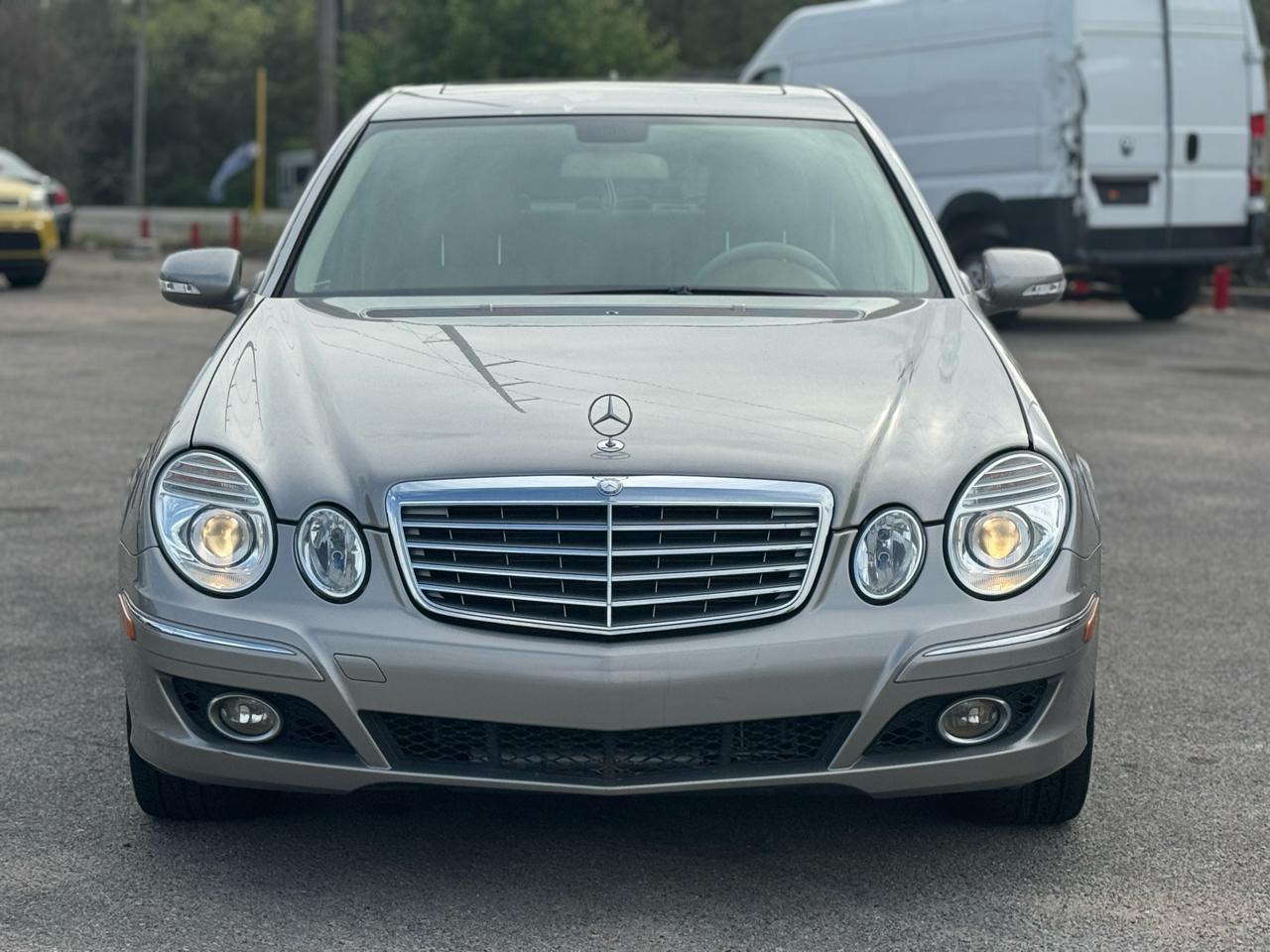 Mercedes-Benz E-Class E350 4MATIC Sedan 2009