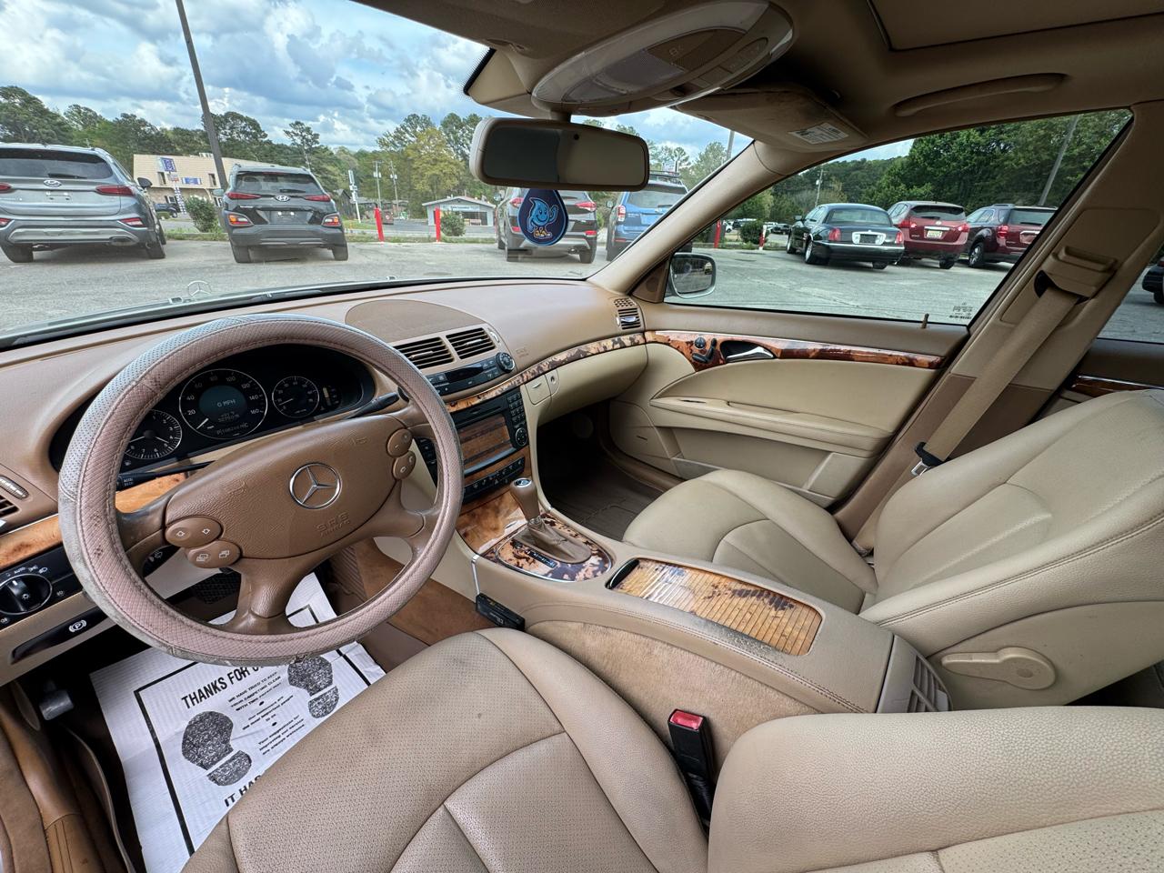 Mercedes-Benz E-Class E350 4MATIC Sedan 2009