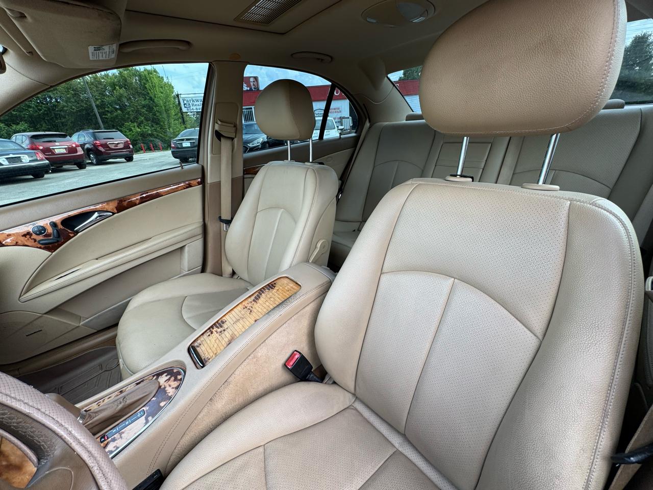 Mercedes-Benz E-Class E350 4MATIC Sedan 2009