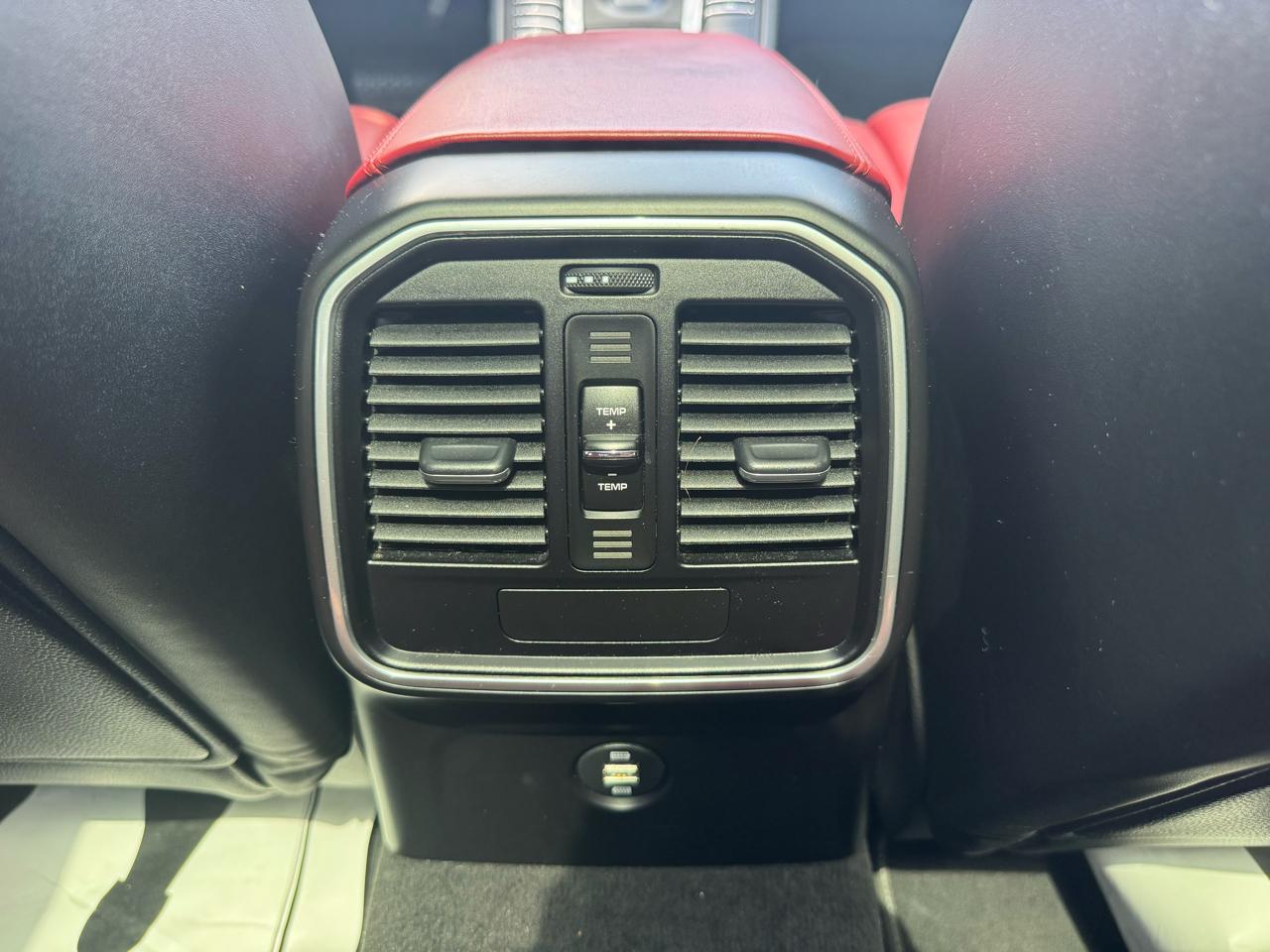 Porsche Macan Turbo 2017