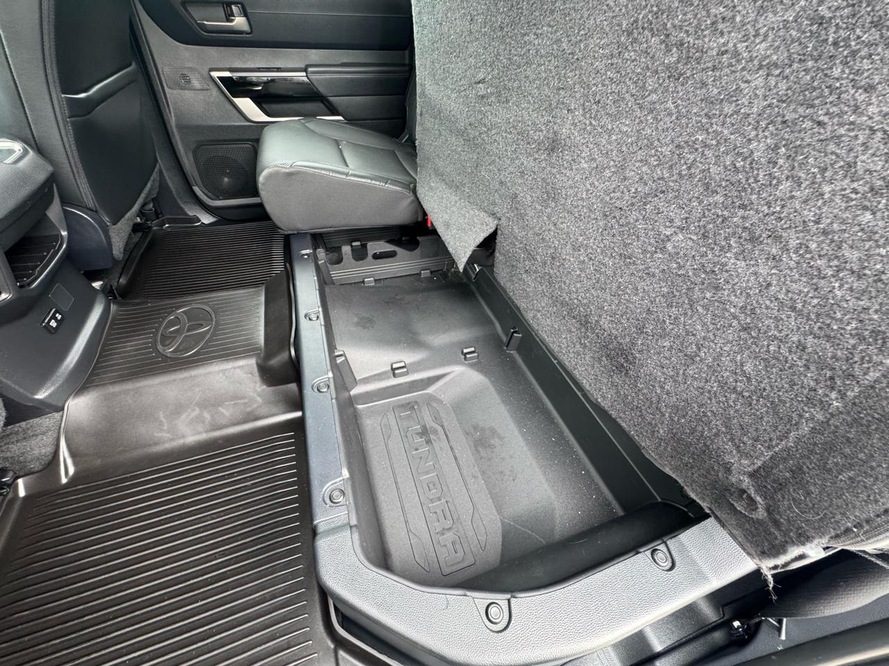 Toyota Tundra Limited CrewMax 4WD 2024