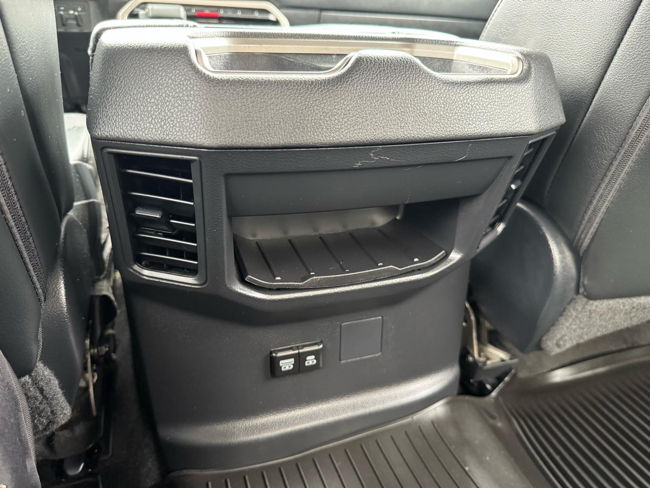 Toyota Tundra Limited CrewMax 4WD 2024