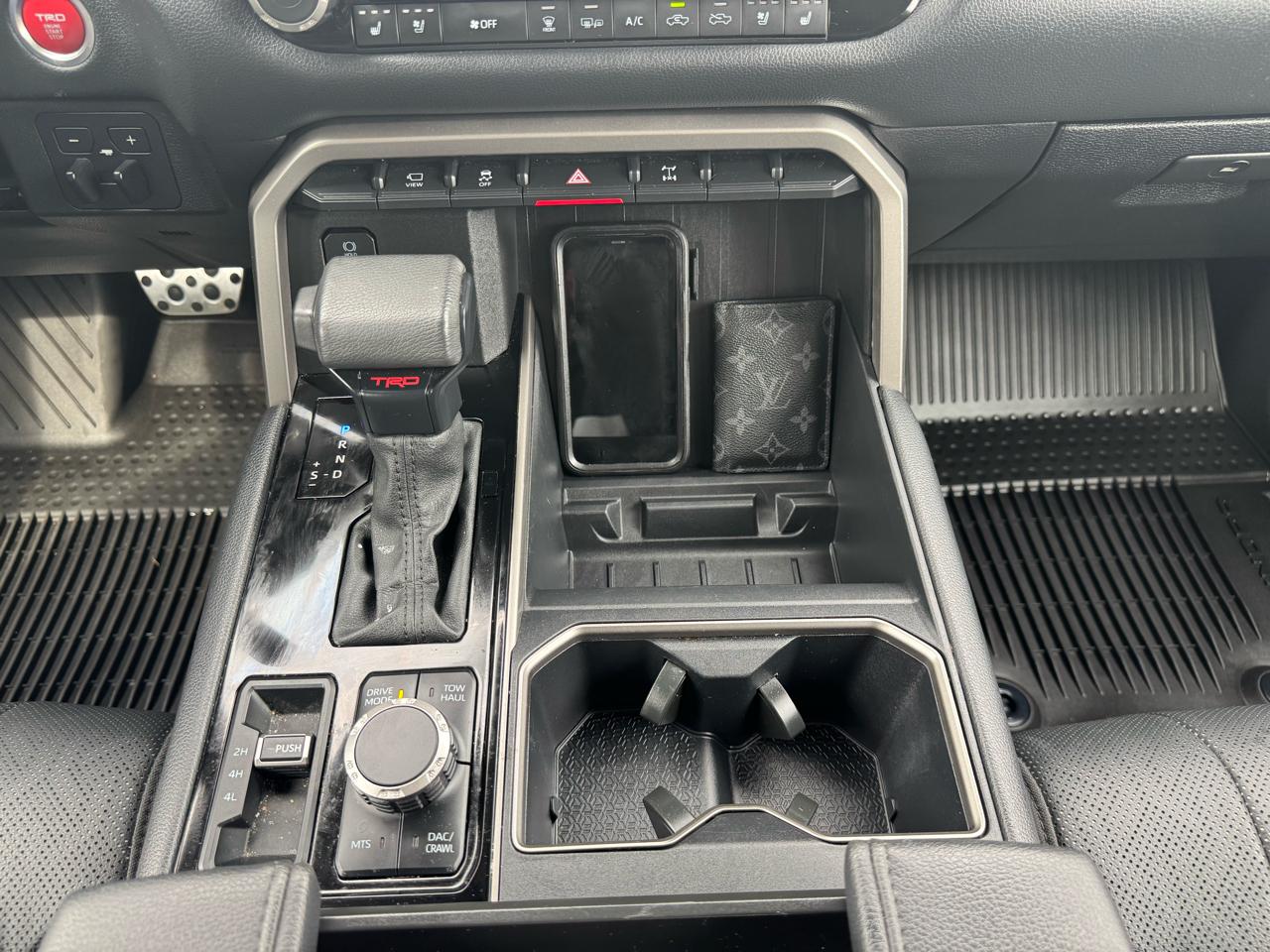 Toyota Tundra Limited CrewMax 4WD 2024