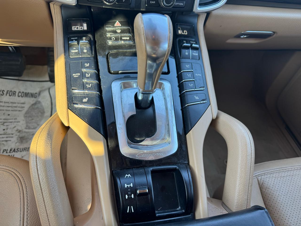 Porsche Cayenne Tiptronic 2012