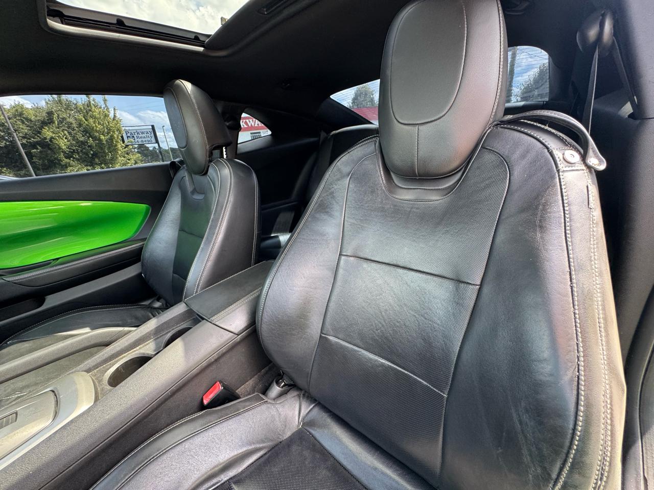 Chevrolet Camaro 2LT Coupe 2011