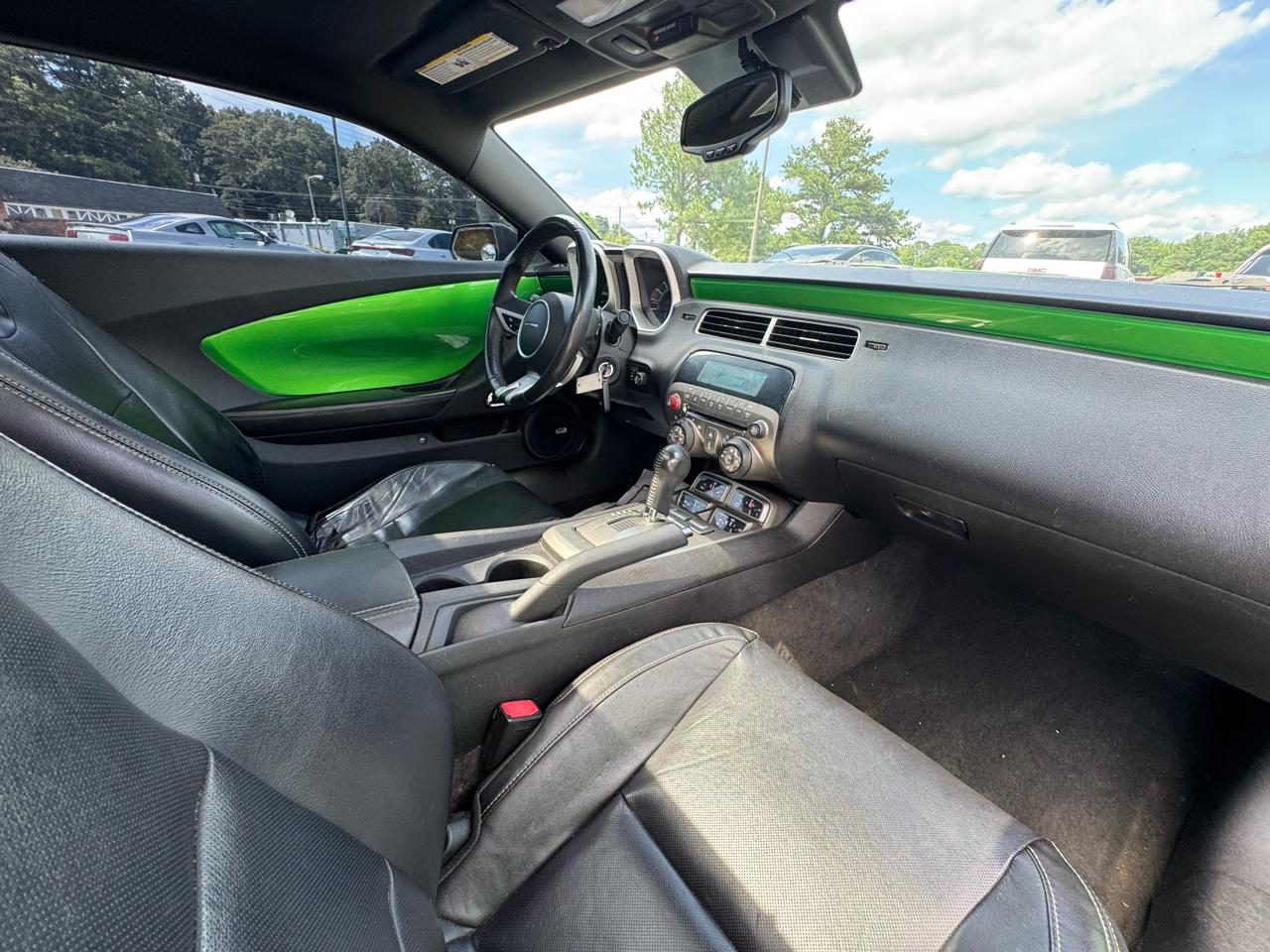 Chevrolet Camaro 2LT Coupe 2011