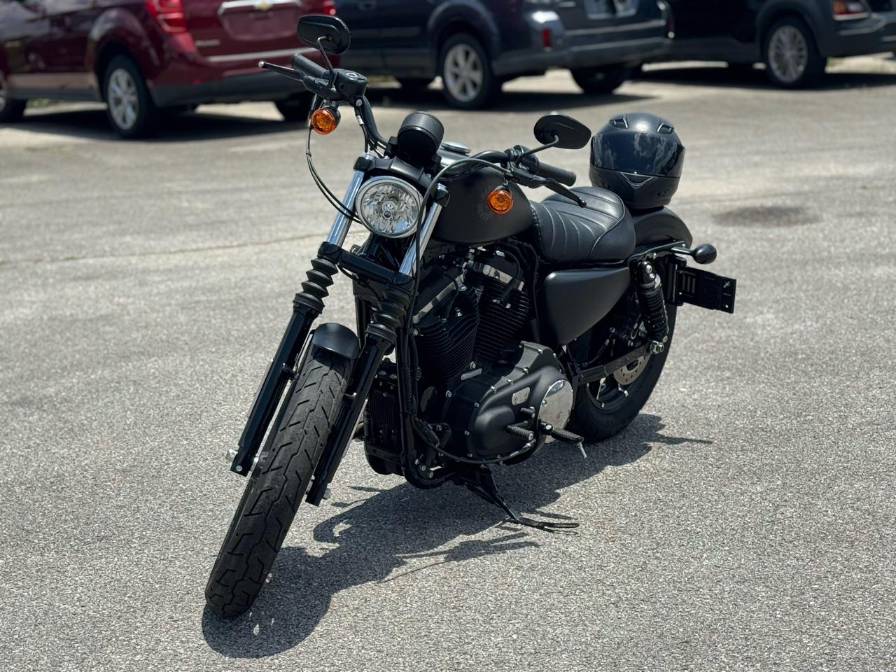 Harley-Davidson Sportster 883  2021
