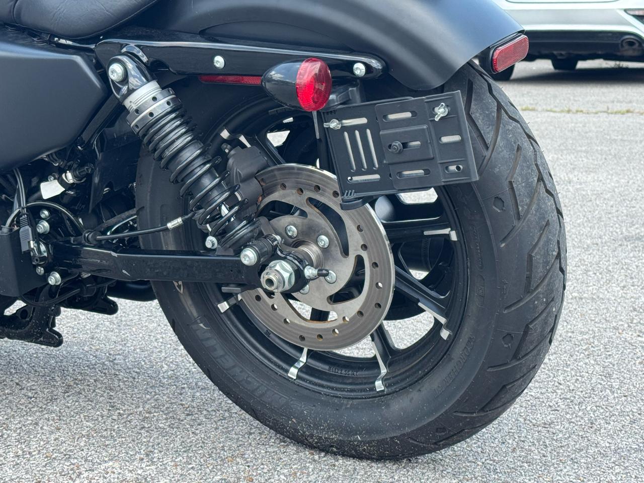 Harley-Davidson Sportster 883  2021