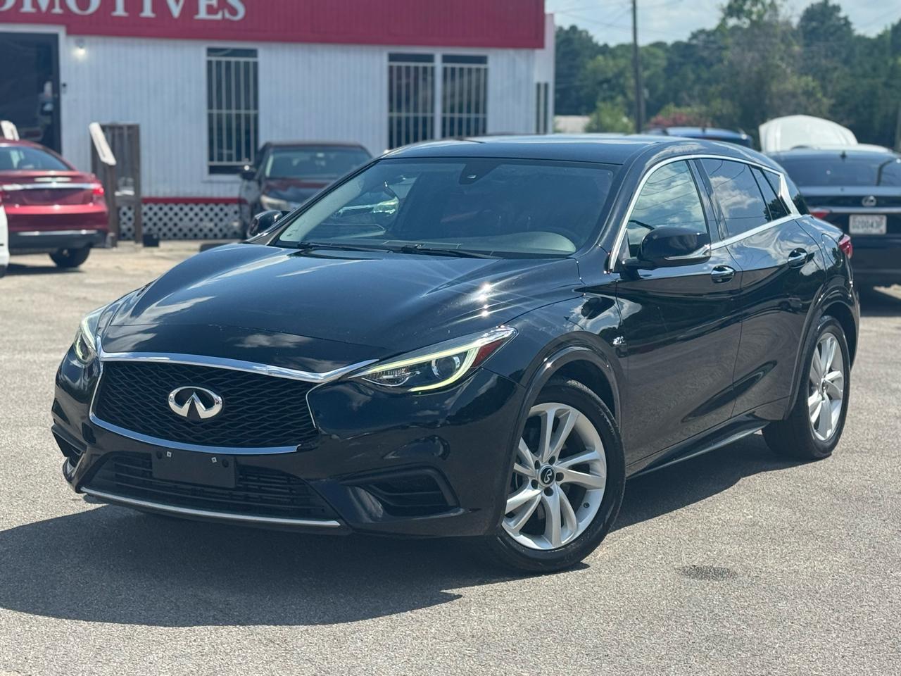 Infiniti QX30 FWD 2018