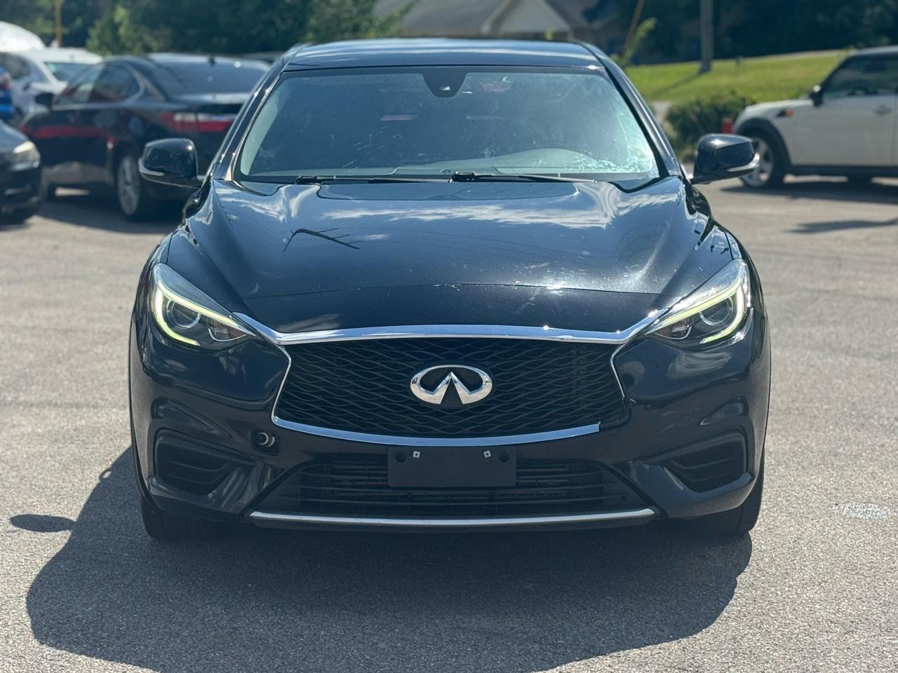 Infiniti QX30 FWD 2018