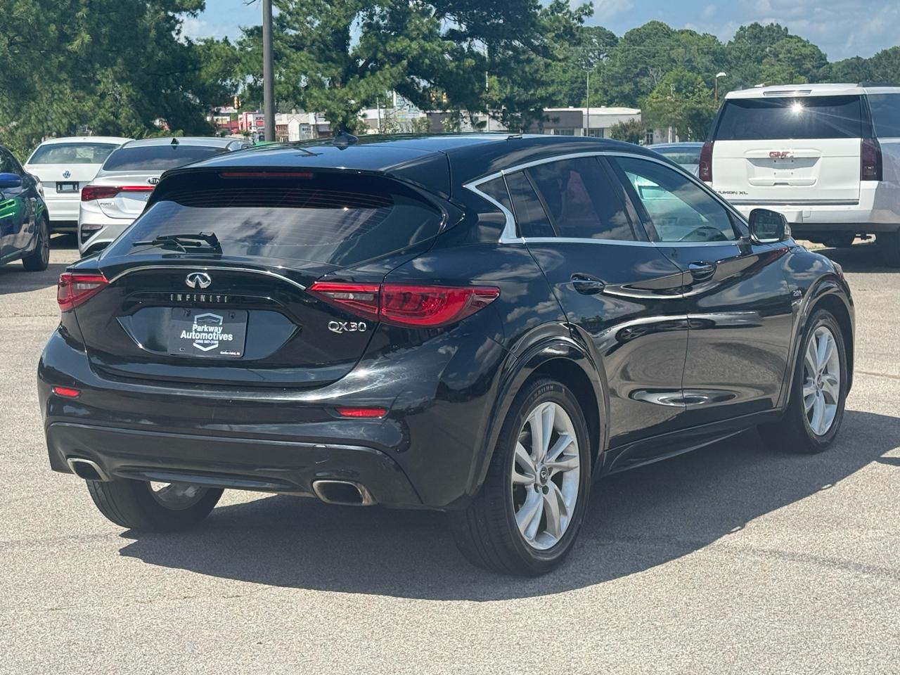 Infiniti QX30 FWD 2018