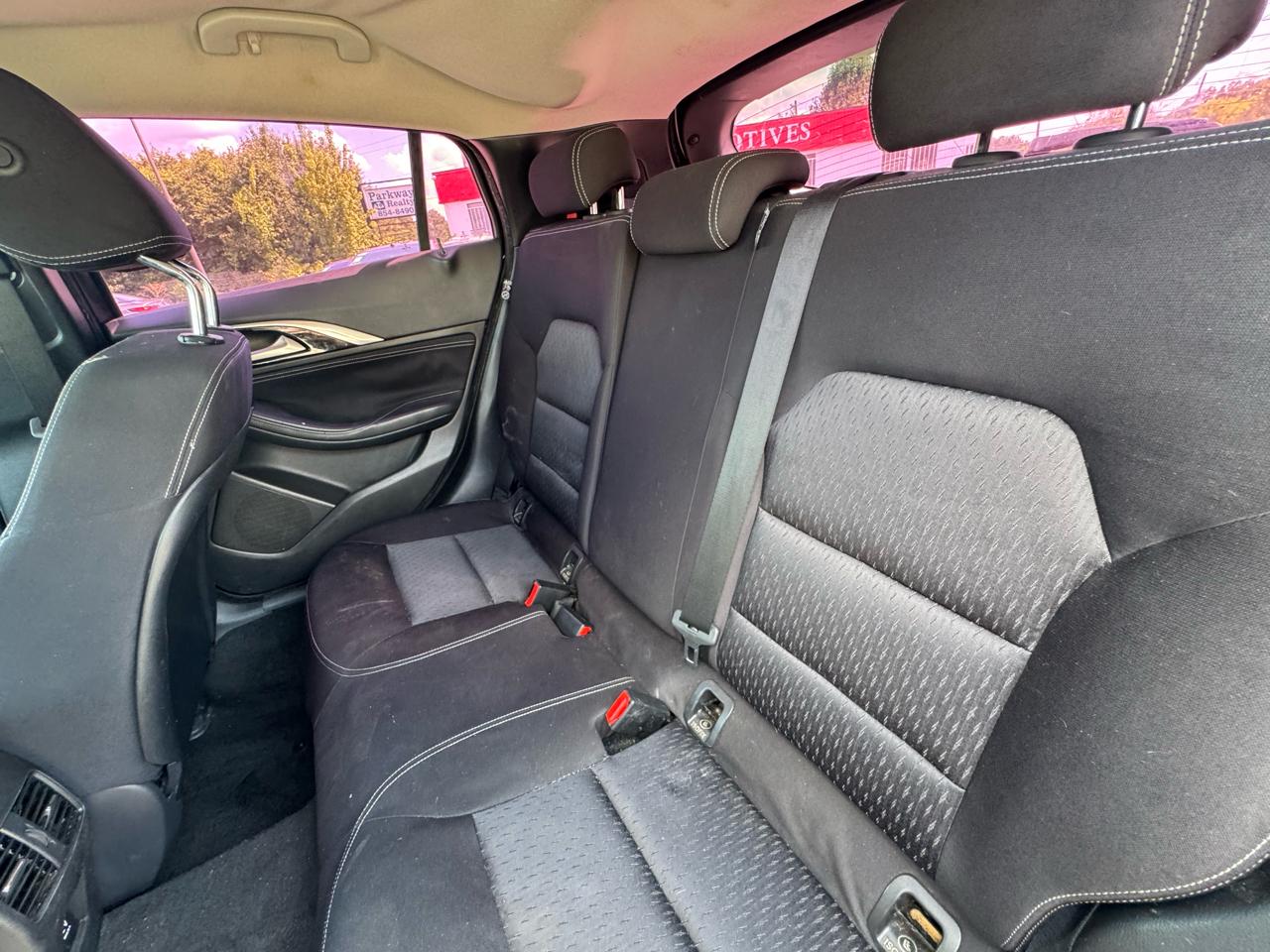 Infiniti QX30 FWD 2018