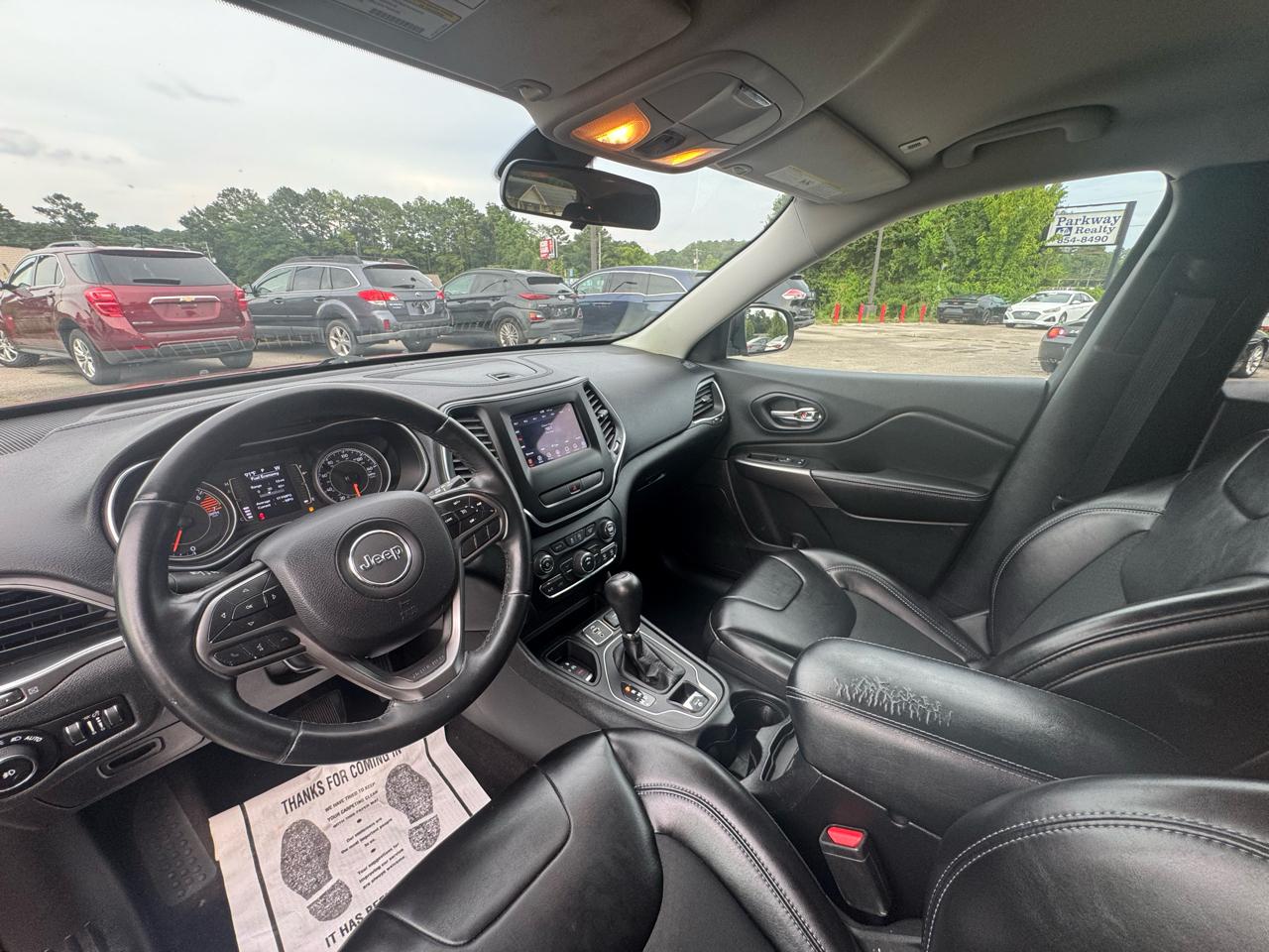 Jeep Cherokee Latitude Plus FWD 2019