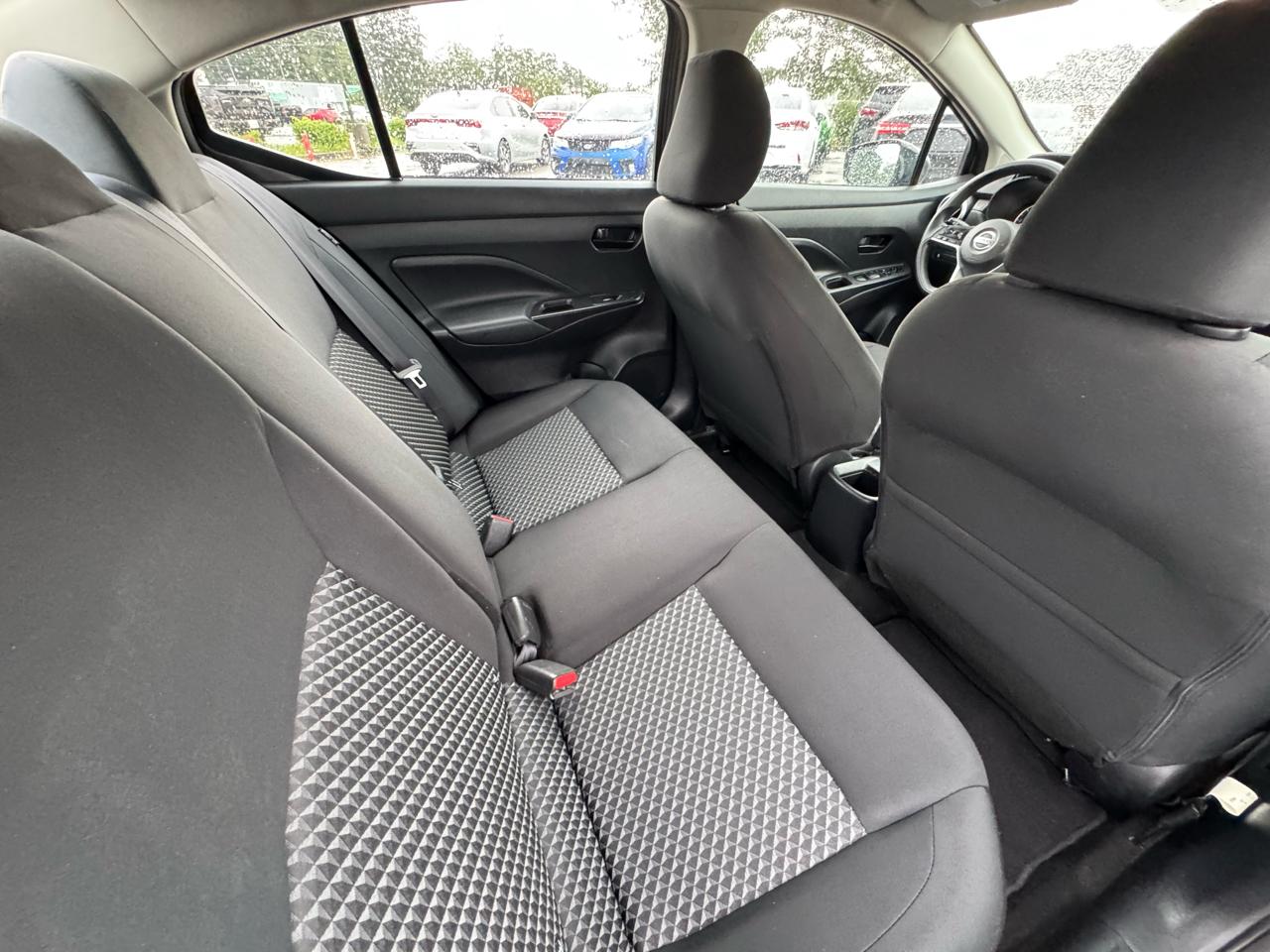 Nissan Versa S 2021