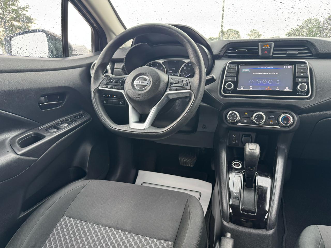 Nissan Versa S 2021
