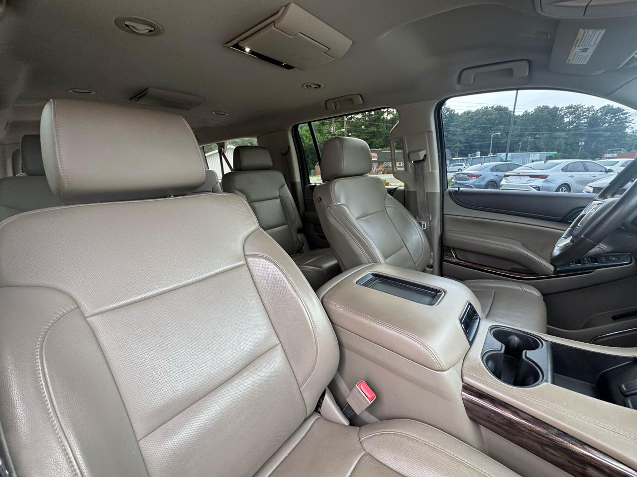 GMC Yukon XL SLT 1/2 Ton 2WD 2015