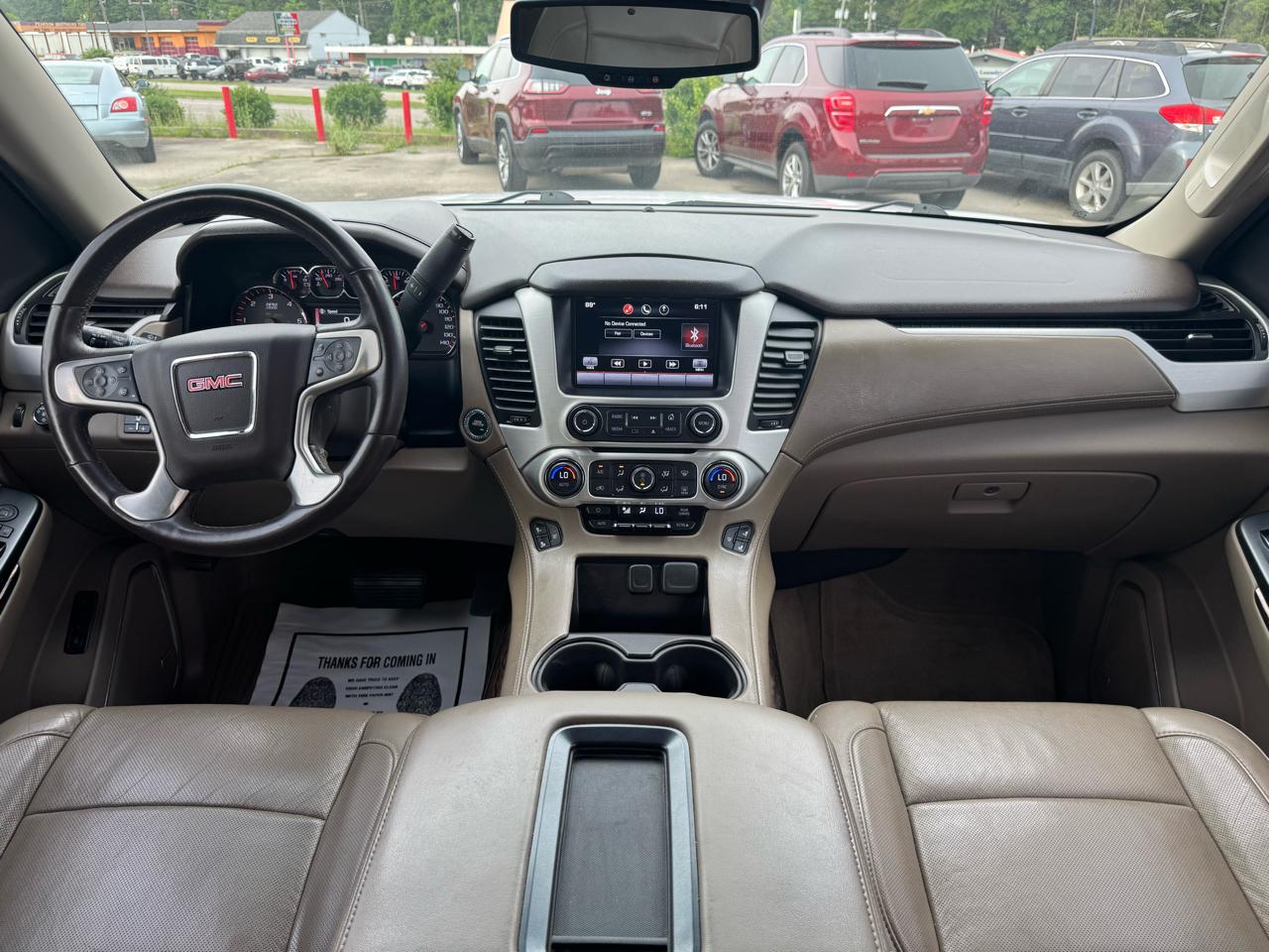GMC Yukon XL SLT 1/2 Ton 2WD 2015