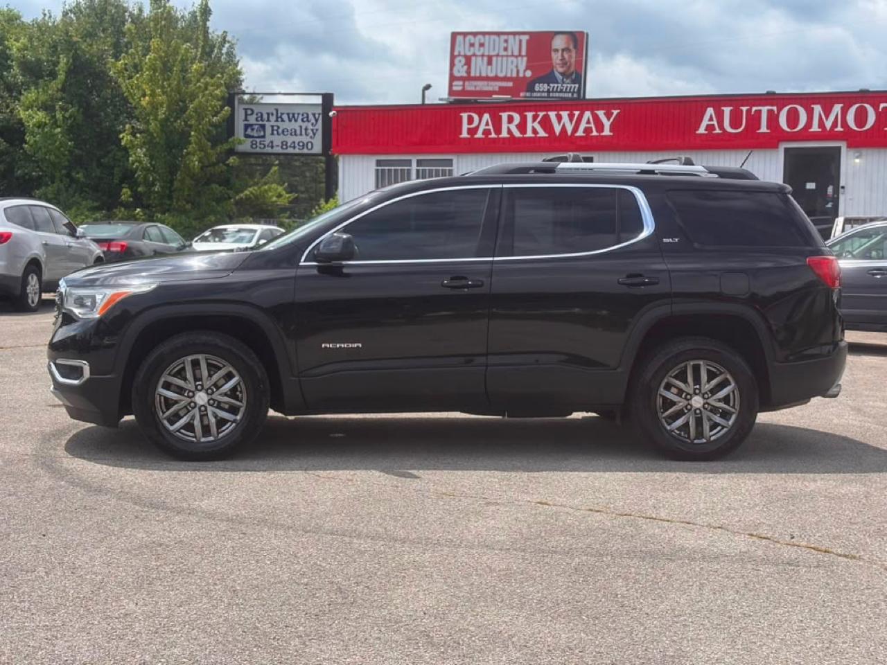 GMC Acadia SLT-1 FWD 2017