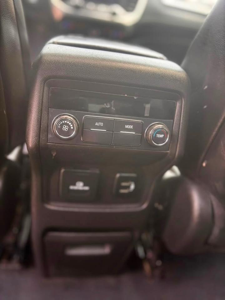 GMC Acadia SLT-1 FWD 2017
