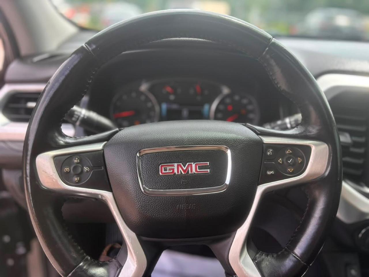 GMC Acadia SLT-1 FWD 2017
